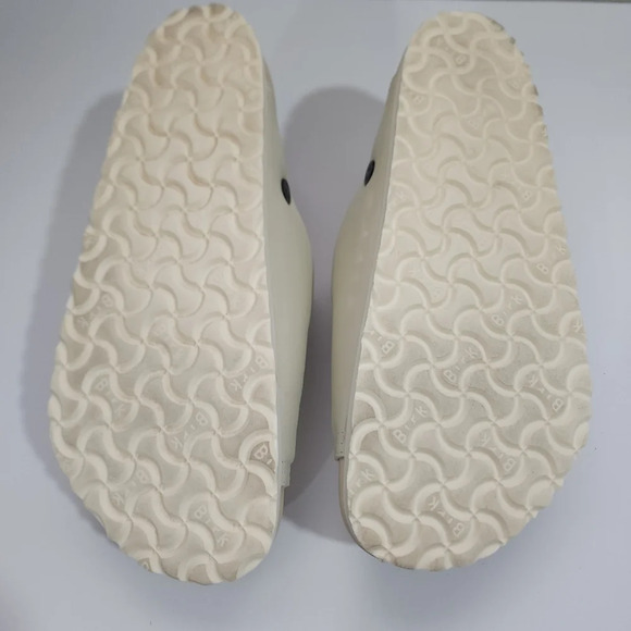 Birkenstock The Beach Comber Sandals in Cream L11 M9 - Picture 7 of 9